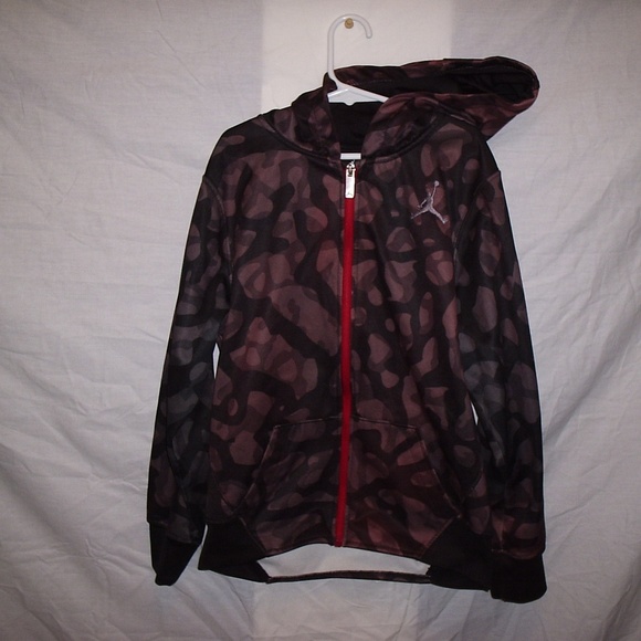 Nike Jordan Camo Therma Fit Zip Up Hoodie ECU Nike Jordan Camo Therma Fit Zip Up Hoodie ECU